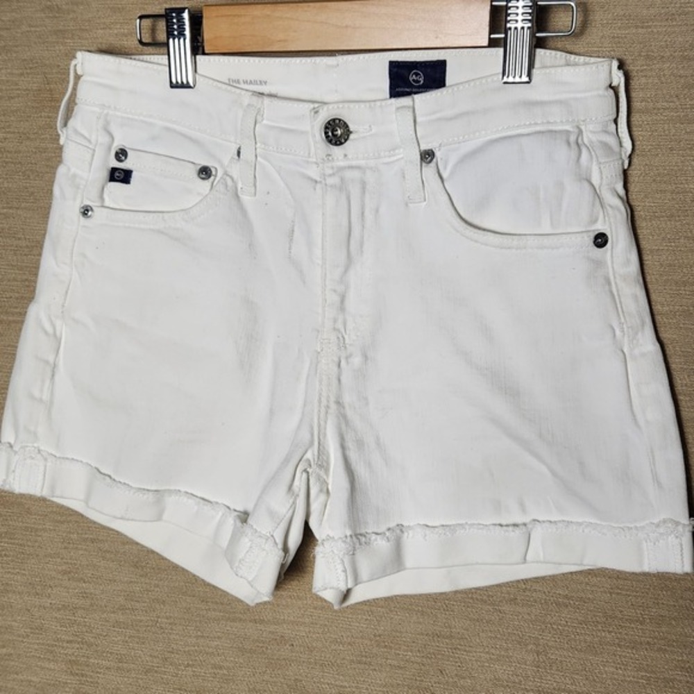 AG Adriano Goldschmied The Hailey White Denim Slim Cut-Off Shorts Size 24R.